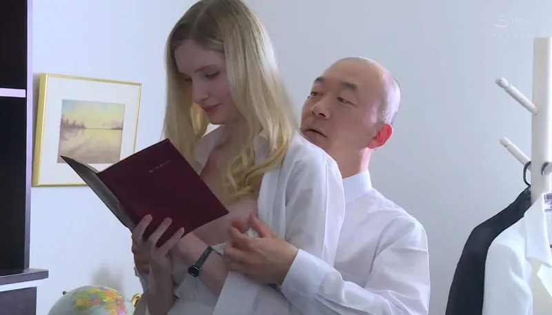 Vợ chấp nhận làm con ghệ cho đối tác của chồng yêu để trả nợ